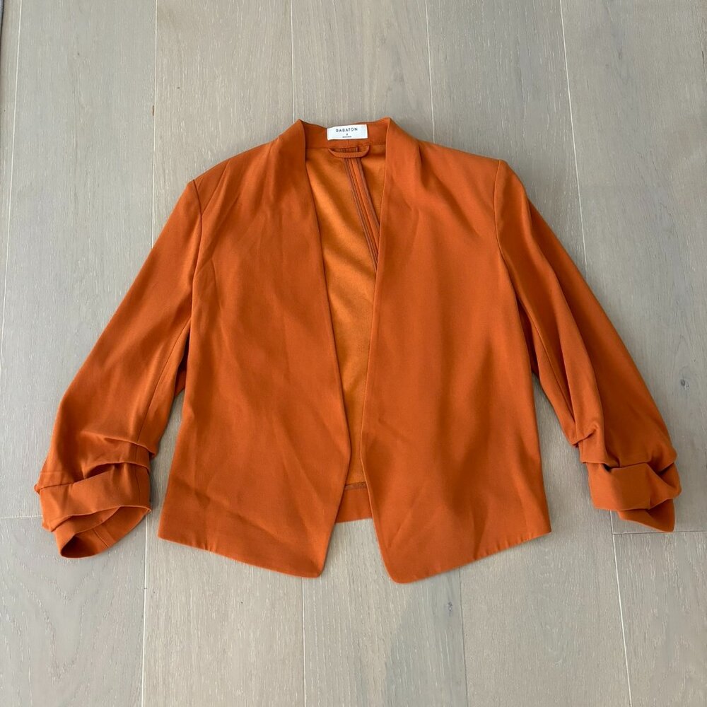 Brand New Aritzia Babaton Power Waist Blazer in Orange in Size 2